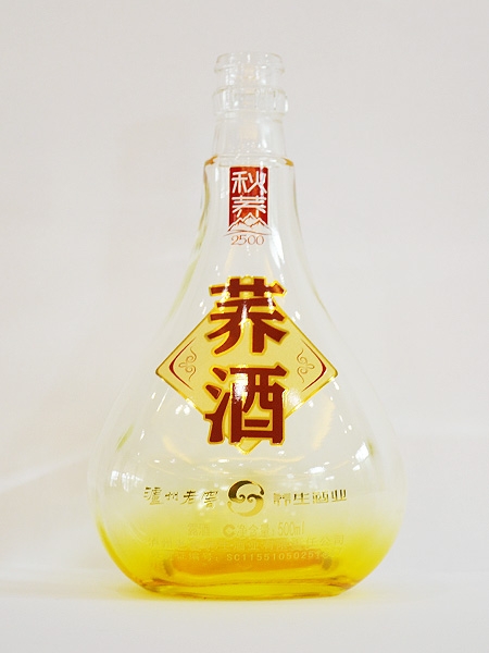 泸州老(lǎo)窖.荞酒秋荞